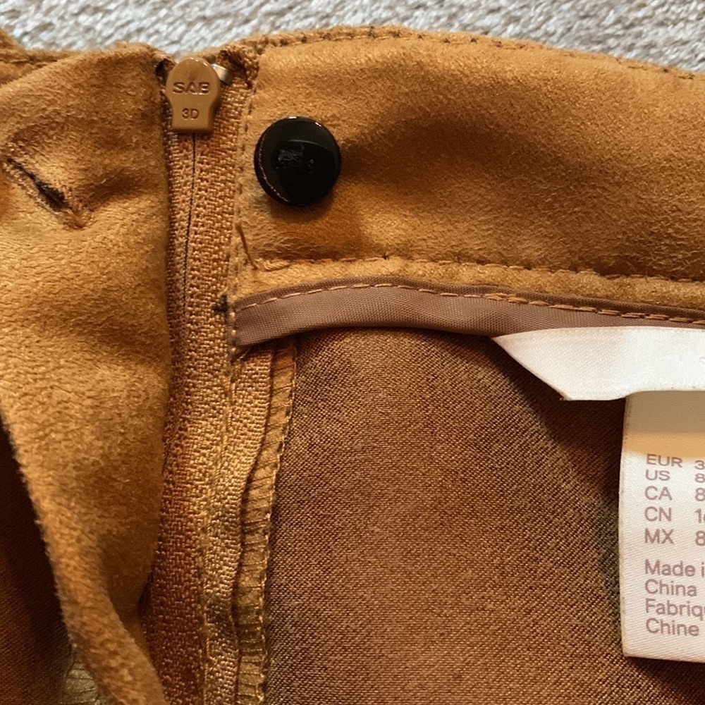 H&M Skirt - Picture 7 of 7